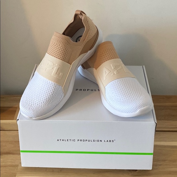 Women’s Techloom Bliss APL Shoes